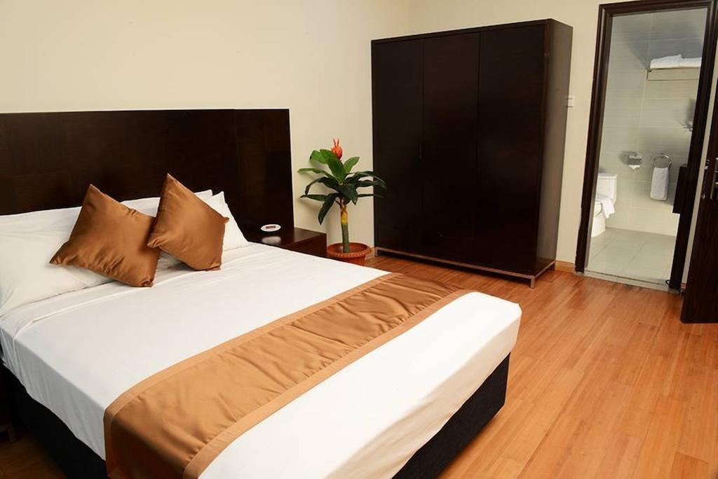 Timor Plaza Hotel & Apartments Dili Rum bild
